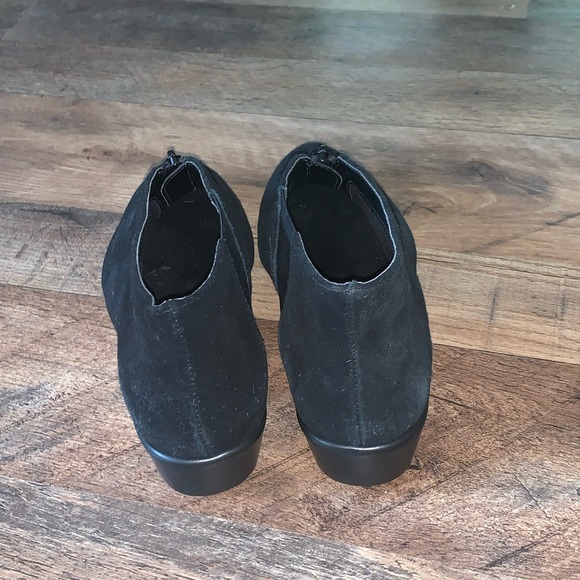 Aerosoles “Allowance” black suede leather ankle boots size 7 - Picture 3 of 5
